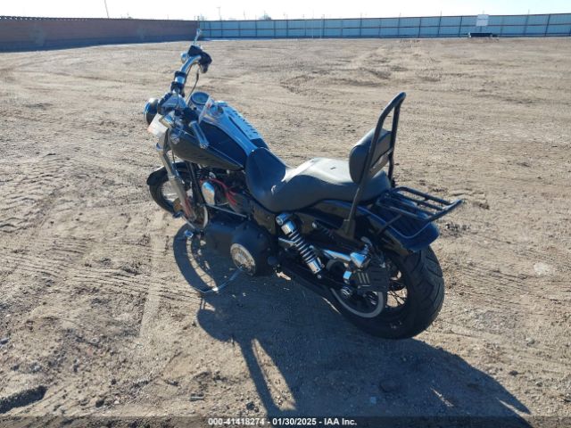2010 HARLEY-DAVIDSON FXDWG 1HD1GP41XAC327452 Photo 2