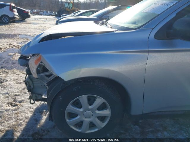 JA4AD2A34EZ010511 Mitsubishi Outlander Es