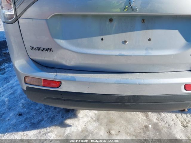 JA4AD2A34EZ010511 Mitsubishi Outlander Es