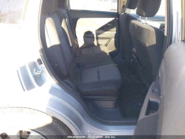 JA4AD2A34EZ010511 Mitsubishi Outlander Es