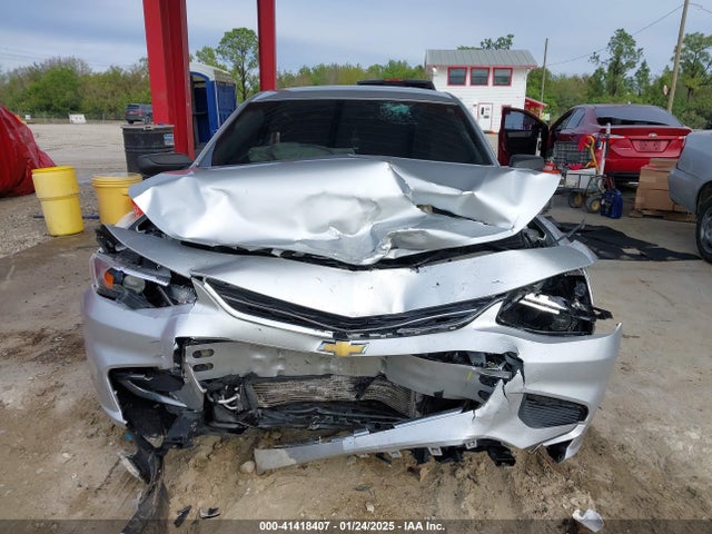 1G1ZB5ST9JF176204 Chevrolet Malibu 1ls
