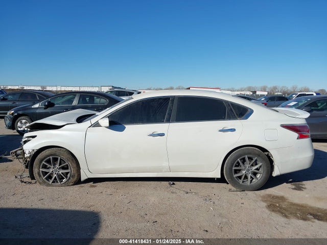 Nissan Altima 2.5 S 2015 1N4AL3AP6FC572258 Image 15