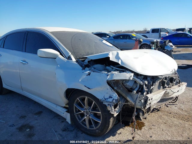 Nissan Altima 2.5 S 2015 1N4AL3AP6FC572258 Image 6
