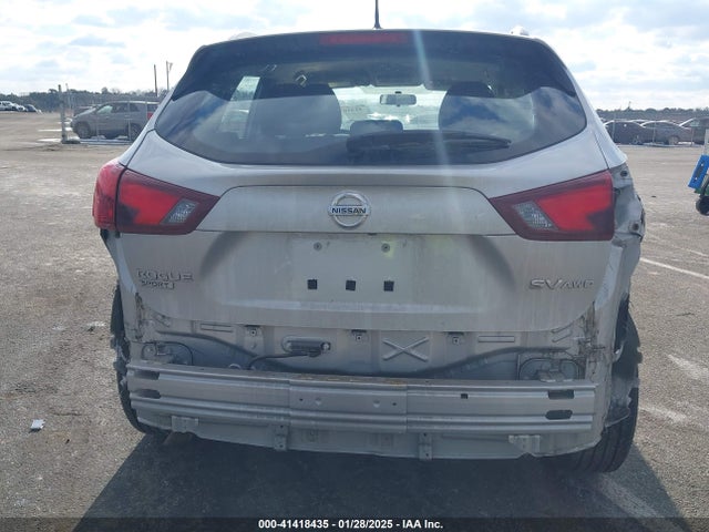 JN1BJ1CR9HW108652 Nissan Rogue Sport Sv