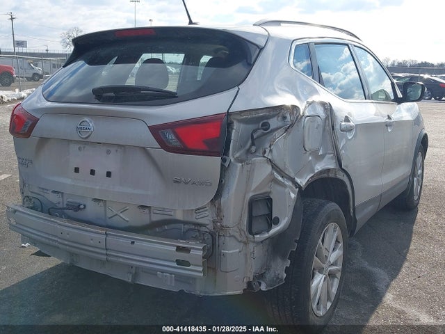 JN1BJ1CR9HW108652 Nissan Rogue Sport Sv