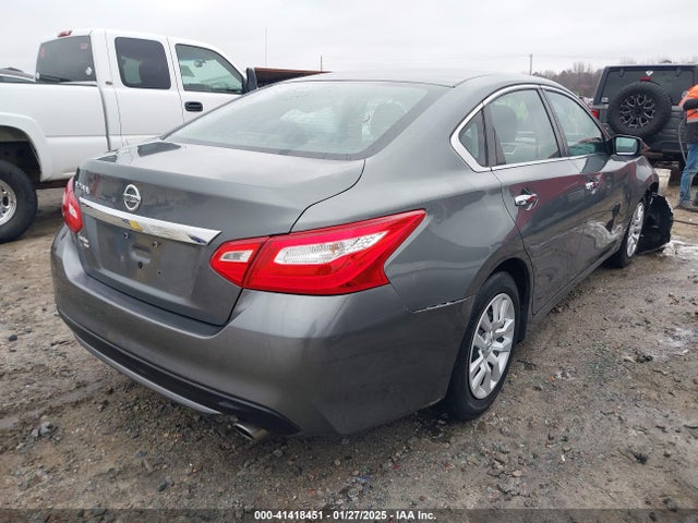 Nissan Altima 2.5 S 2017 1N4AL3AP2HC479630 Image 4