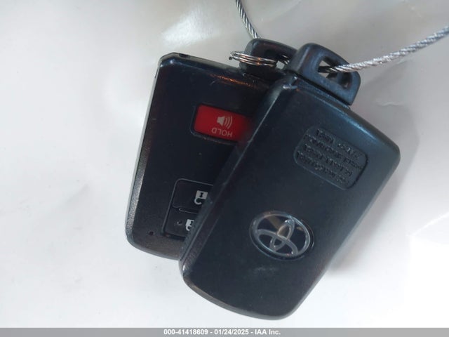 3TMDZ5BN6HM013986 Toyota Tacoma Trd Off Road