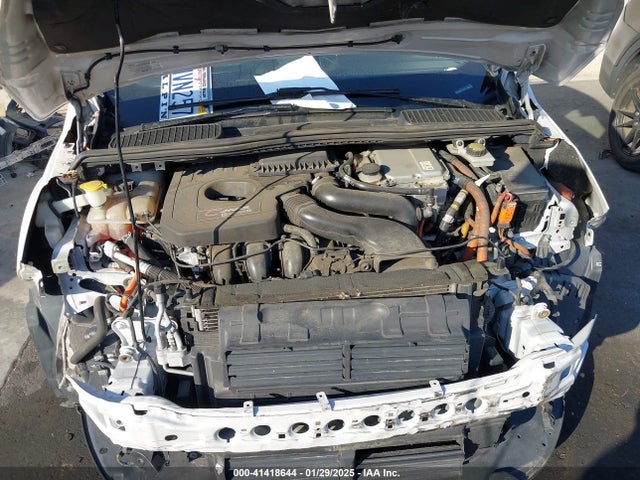 1FADP5CU3FL115679 Ford C-max Energi Sel