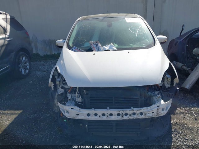 1FADP5CU3FL115679 Ford C-max Energi Sel