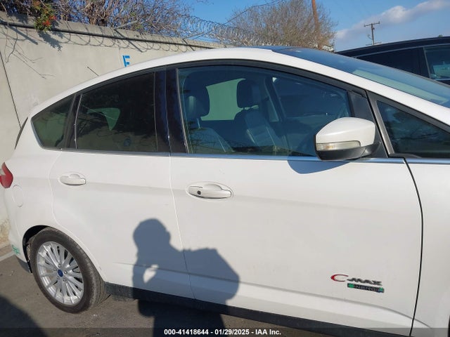 1FADP5CU3FL115679 Ford C-max Energi Sel
