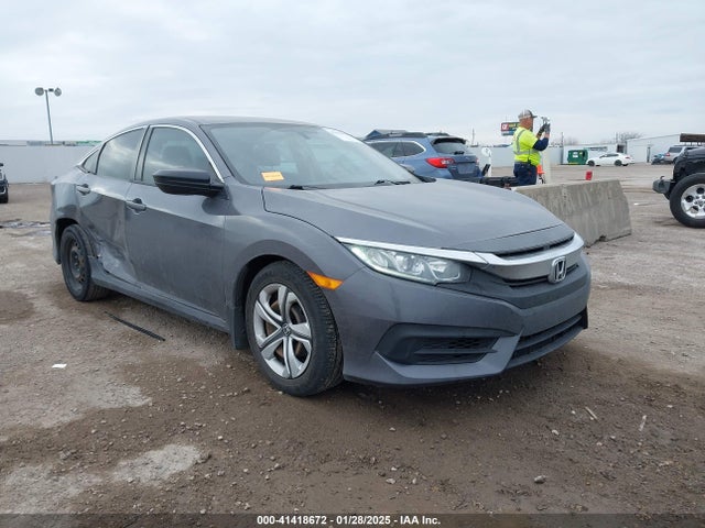 19XFC2F51GE057941 Honda Civic Lx