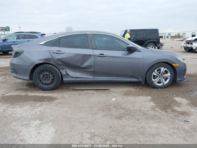 19XFC2F51GE057941 Honda Civic Lx