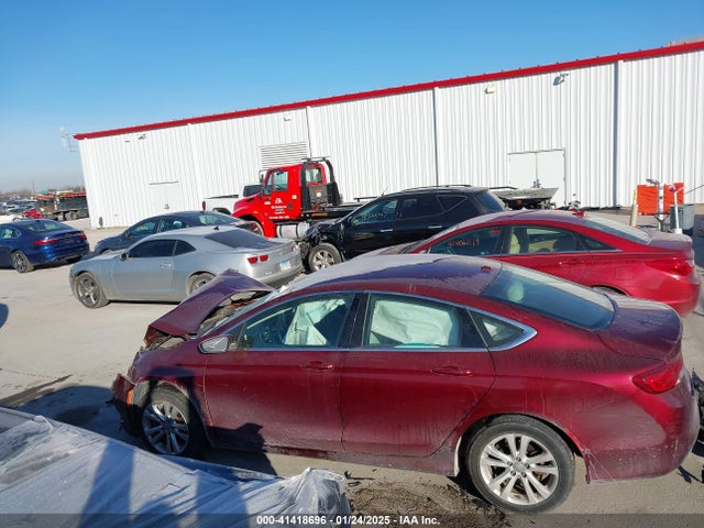 Chrysler 200 Limited 2015 1C3CCCAB0FN546903 Image 15