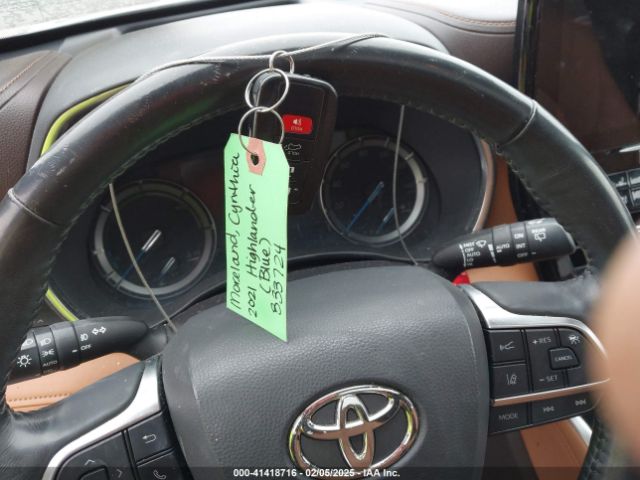 5TDEBRCH1MS023098 Toyota Highlander Hybrid Platinum