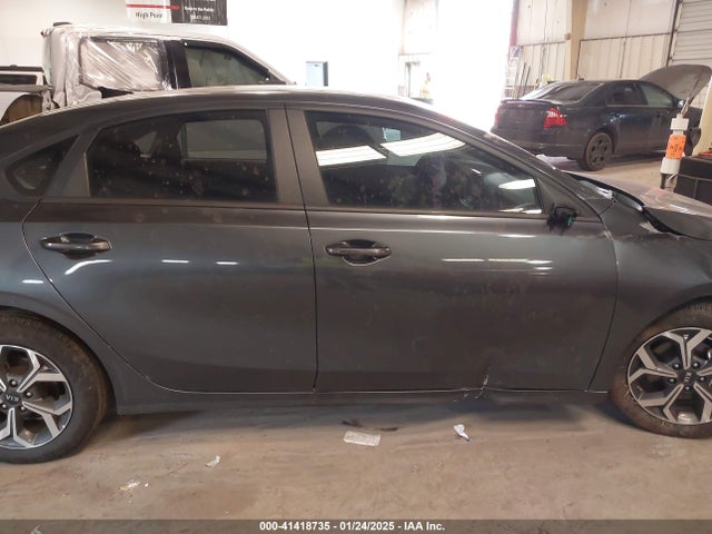 3KPF24AD6ME346192 KIA Forte Lxs