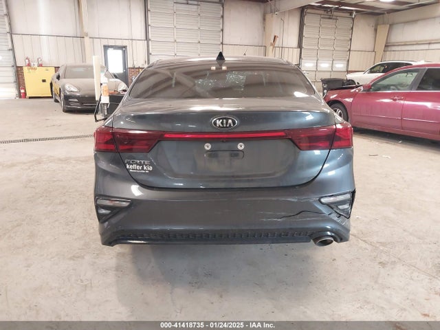3KPF24AD6ME346192 KIA Forte Lxs