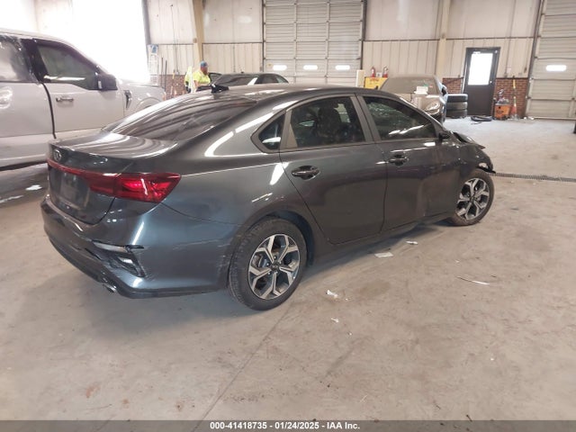 3KPF24AD6ME346192 KIA Forte Lxs