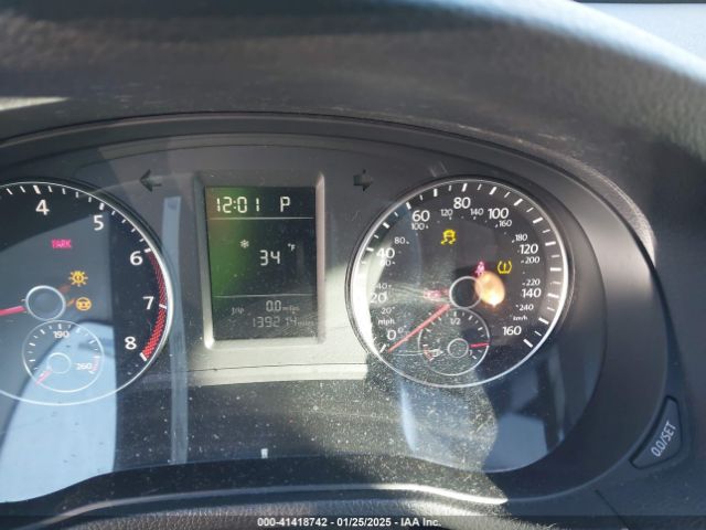 1VWAT7A30FC022274 Volkswagen Passat 1.8t Wolfsburg Edition