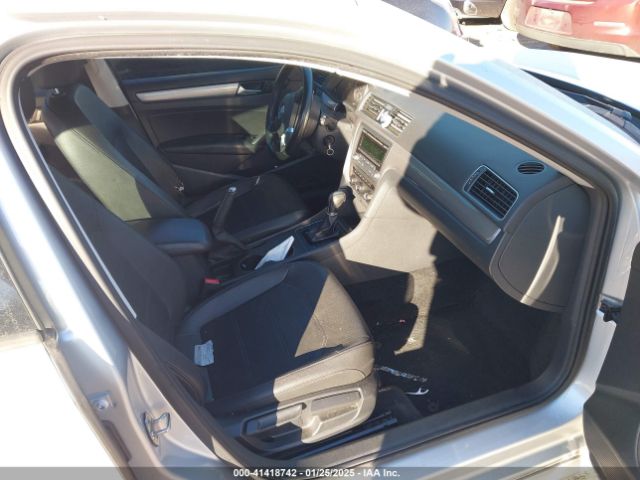 1VWAT7A30FC022274 Volkswagen Passat 1.8t Wolfsburg Edition