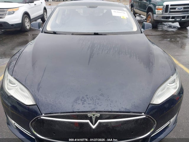 2014 TESLA MODEL S 5YJSA1H16EFP51444 Photo 9