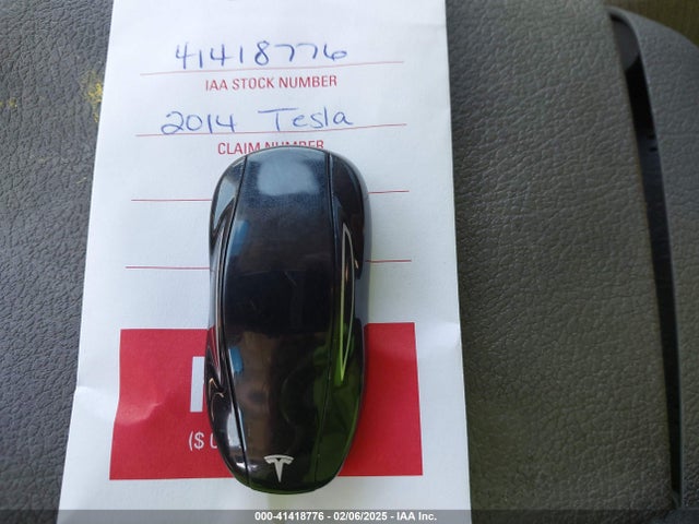 2014 TESLA MODEL S 5YJSA1H16EFP51444 Photo 10