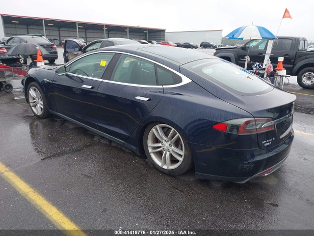 2014 TESLA MODEL S 5YJSA1H16EFP51444 Photo 2