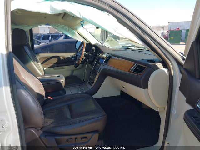 2012 CADILLAC ESCALADE ESV 1GYS4KEF6CR146287 Photo 4