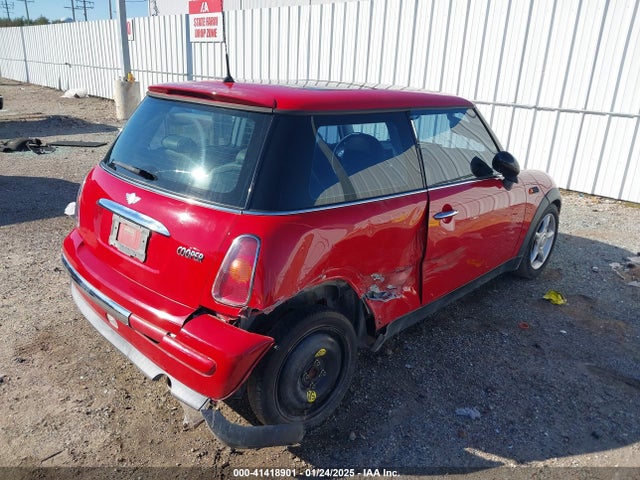 2003 MINI COOPER WMWRC33413TC48601 Photo 3