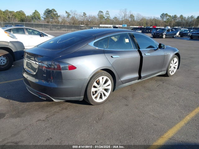 2015 TESLA MODEL S 5YJSA1H1XFFP68751 Photo 3