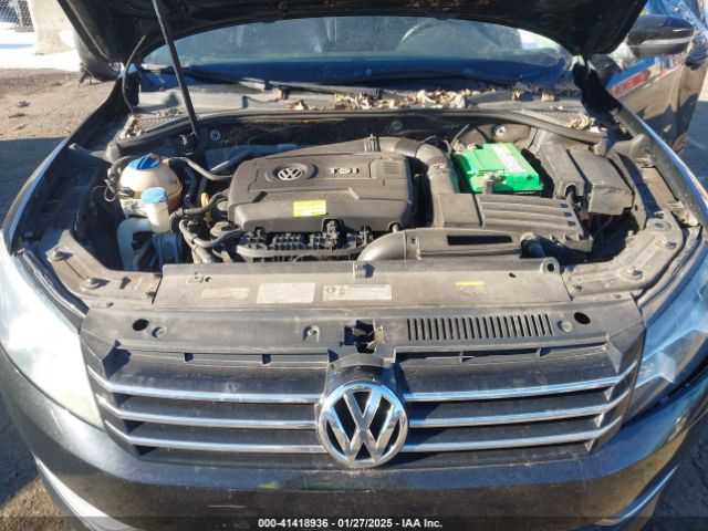 1VWAT7A30FC043870 Volkswagen Passat 1.8t Wolfsburg Edition