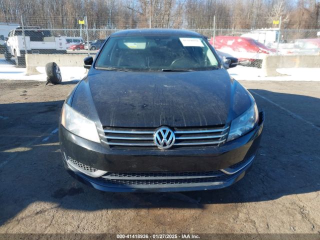 1VWAT7A30FC043870 Volkswagen Passat 1.8t Wolfsburg Edition