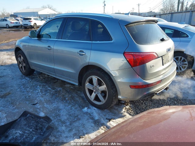 2011 AUDI Q5 WA1DKAFP1BA075495 Photo 2