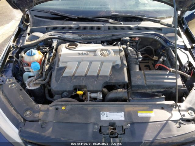 3VW3L7AJ7EM367323 Volkswagen Jetta 2.0l Tdi