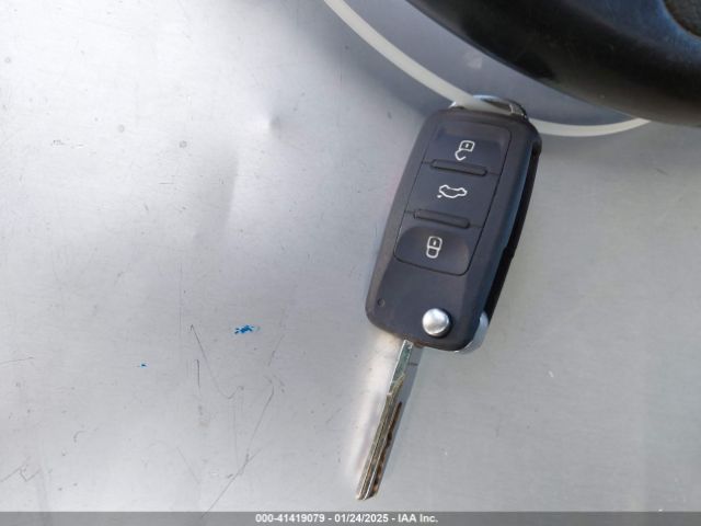 3VW3L7AJ7EM367323 Volkswagen Jetta 2.0l Tdi