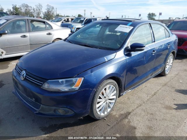 3VW3L7AJ7EM367323 Volkswagen Jetta 2.0l Tdi