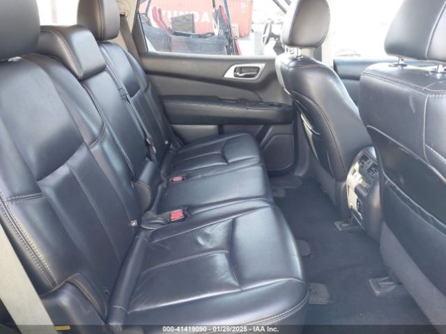 5N1DR2MM4HC622705 Nissan Pathfinder Sl