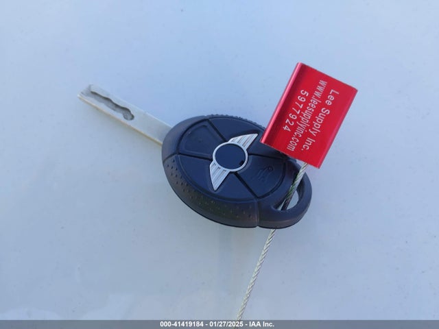 2005 MINI COOPER WMWRC33515TK62944 Photo 10