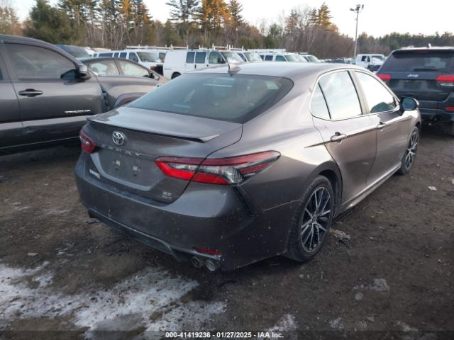 4T1G11BK8MU030308 Toyota Camry Se Awd