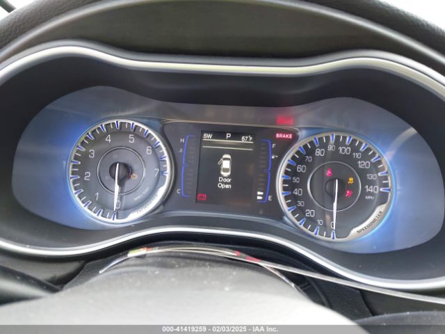 2015 CHRYSLER 200 1C3CCCAB3FN561394 Photo 6