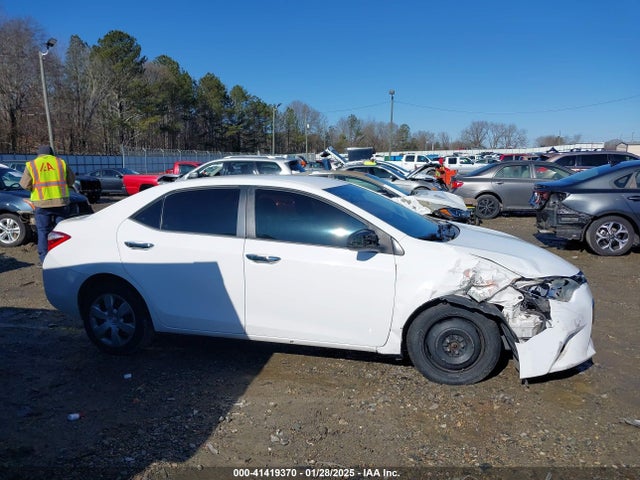 Toyota COROLLA LE 2016 2T1BURHEXGC523026 Image 13