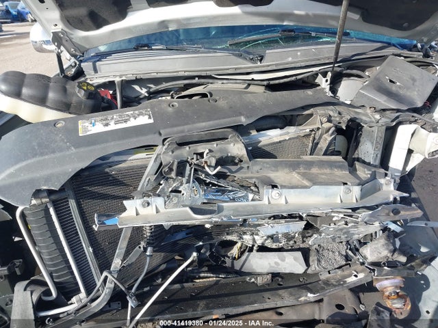 2010 CADILLAC ESCALADE 1GYUCAEF9AR180758 Photo 9