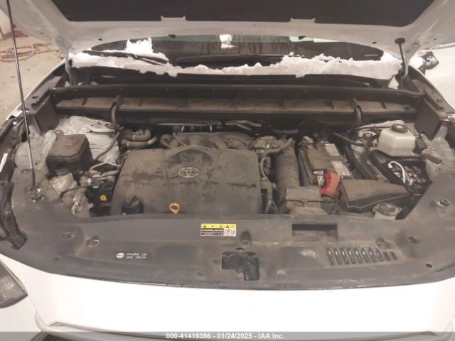 5TDZZRAH9MS523624 Toyota Highlander Le