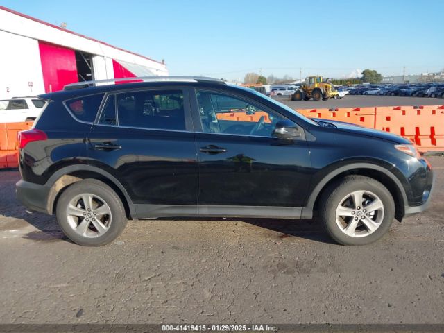 2T3RFREV7FW253142 Toyota Rav4 Xle