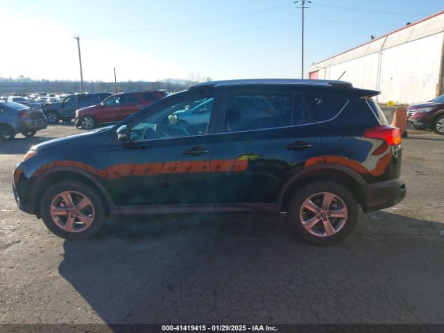 2T3RFREV7FW253142 Toyota Rav4 Xle
