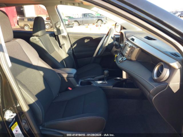 2T3RFREV7FW253142 Toyota Rav4 Xle