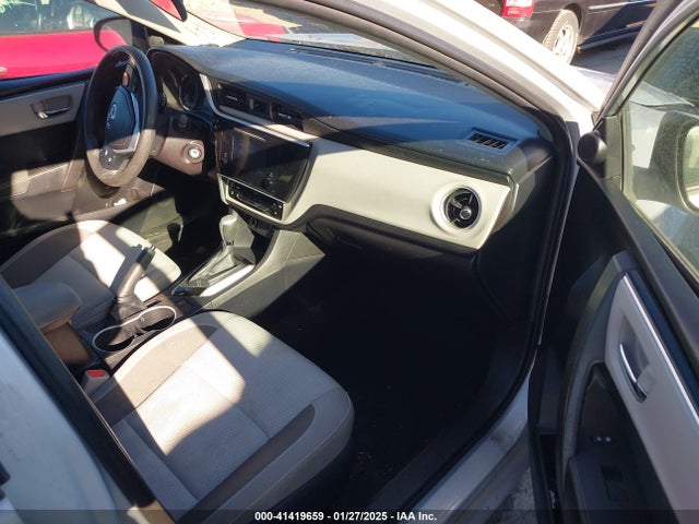 Toyota COROLLA LE 2019 2T1BURHEXKC131429 Image 5