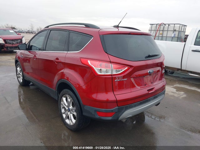 1FMCU0GXXFUC74470 Ford ESCAPE SE