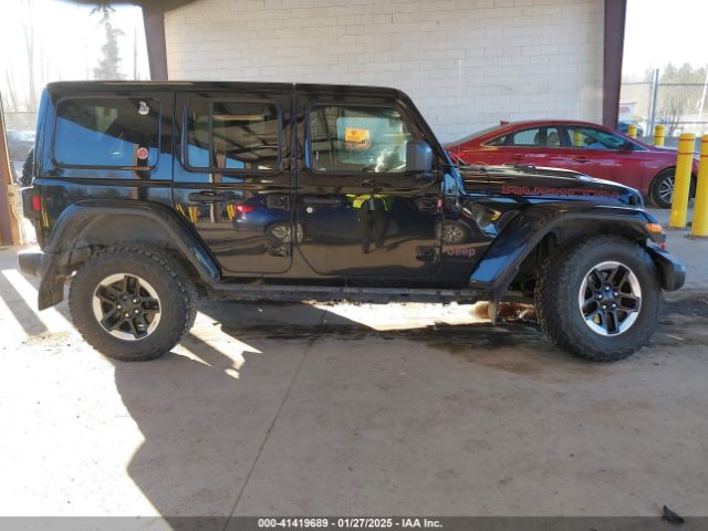 1C4HJXFG4JW108908 Jeep Wrangler Unlimited Rubicon 4x4