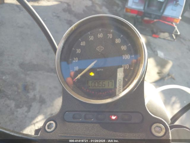 2019 HARLEY-DAVIDSON XL883 1HD4LE236KC402585 Photo 6