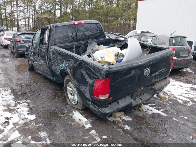 41419760 :رقم المزاد ، 1C6RR6FT7GS292883 vin ، 2016 Ram 1500 Express مزاد بيع